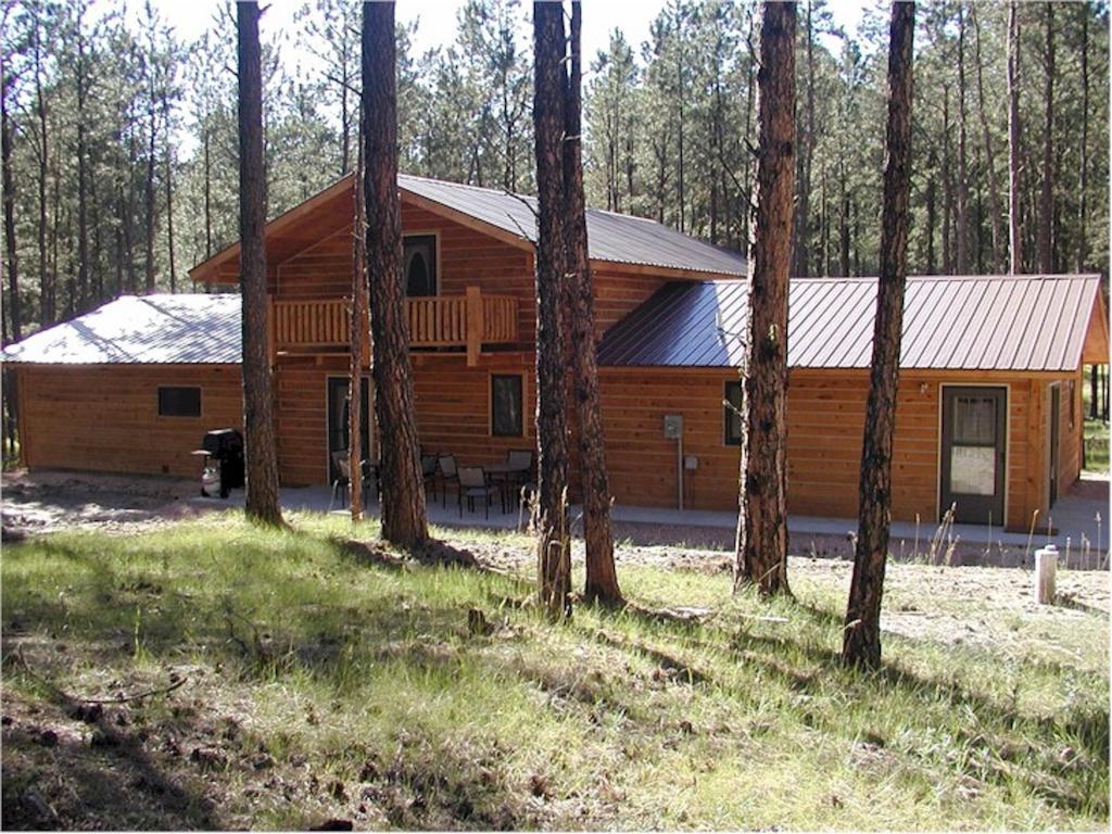 Comanche Lodge Custer Room photo